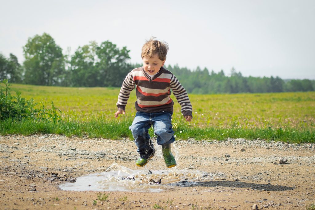 10 atividades para criança de 4 anos aprenderem se divertindo